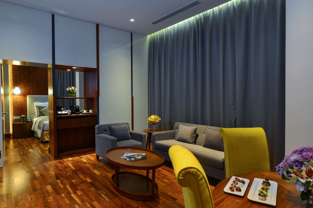 

Bologna - Doha - The Avenue Hotel