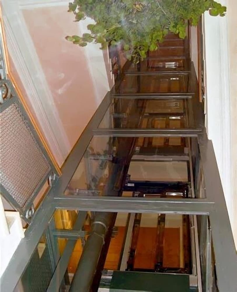 

Catania - Napoli - Hotel Eden
