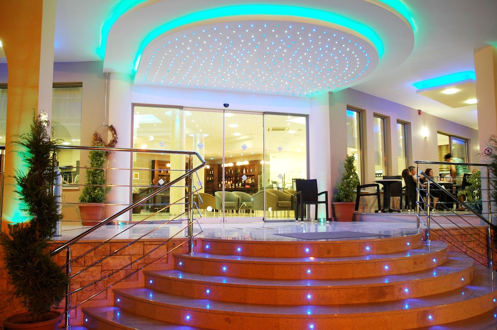 

Napoli - Alikanas - Letsos Hotel