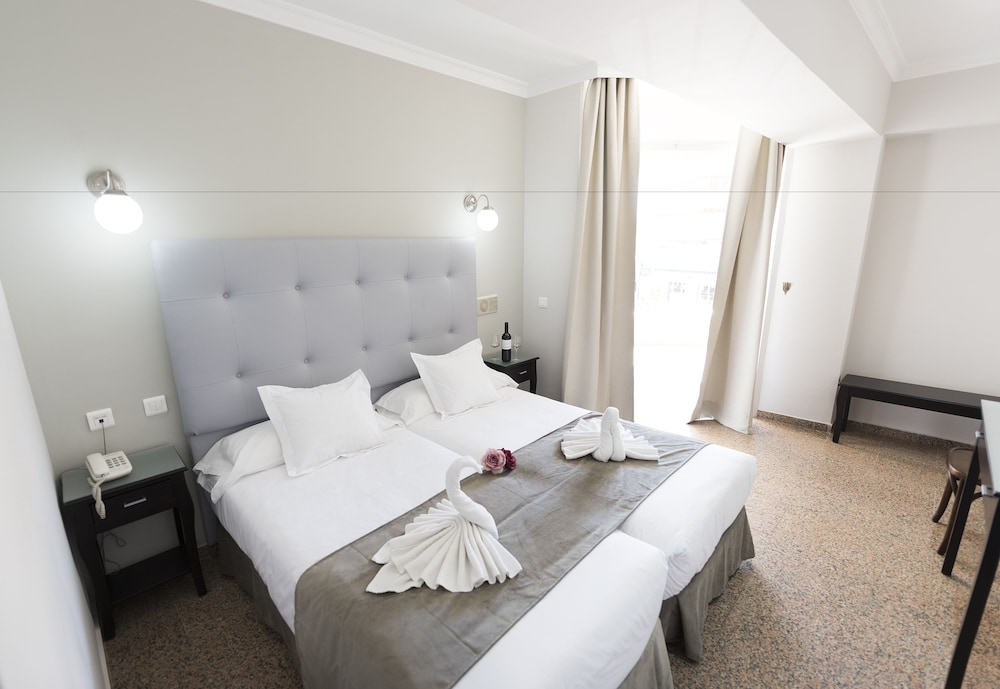 

Milano - Nerja - Hotel Toboso Chaparil