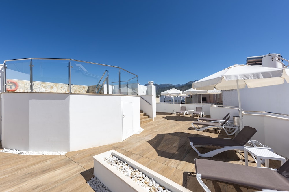 

Milano - Nerja - Hotel Toboso Chaparil