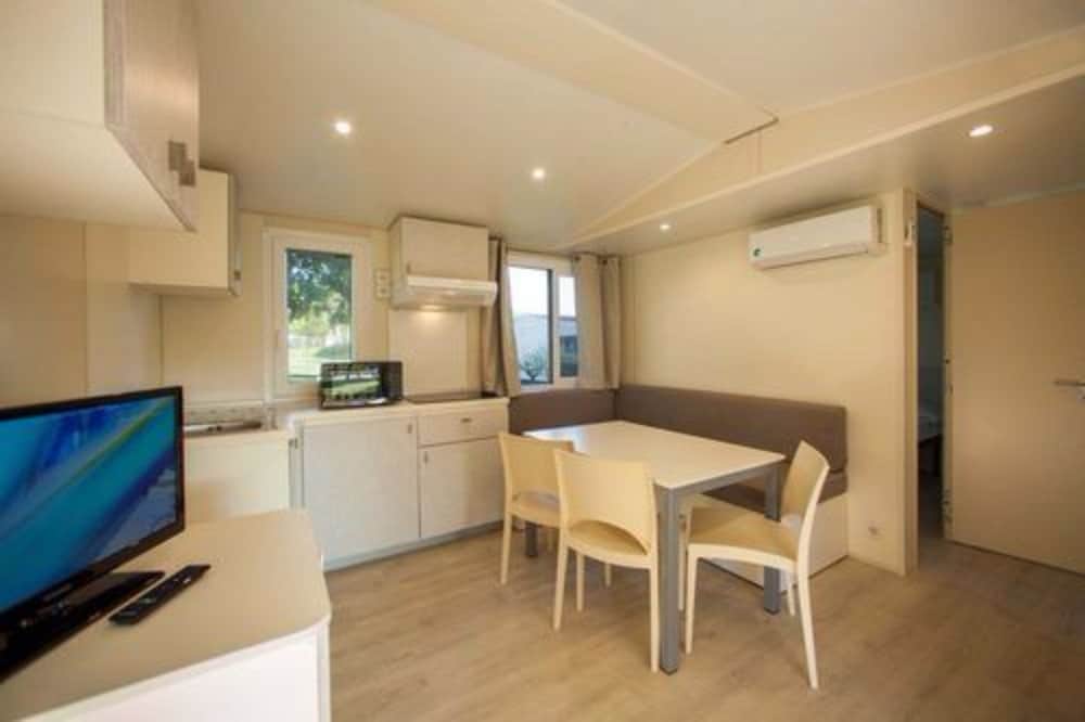 

Milano - Peschiera del Garda - The Garda Village