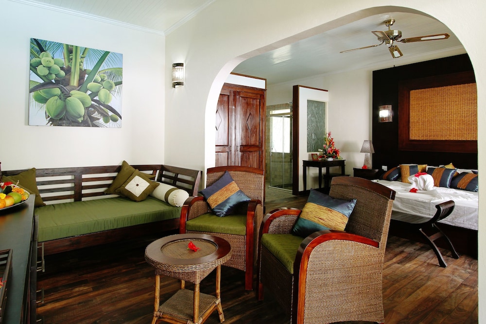 

Milano - Grand Anse, Isola di Praslin - Le Relax Beach Resort - Praslin