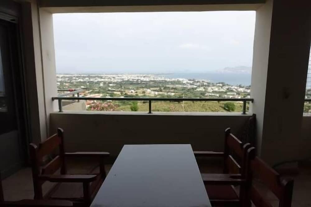 

Verona - Agios Fokas - Hercules Hills Sea View Villas
