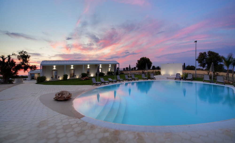 

Milano - Arenella - Addauro Resort