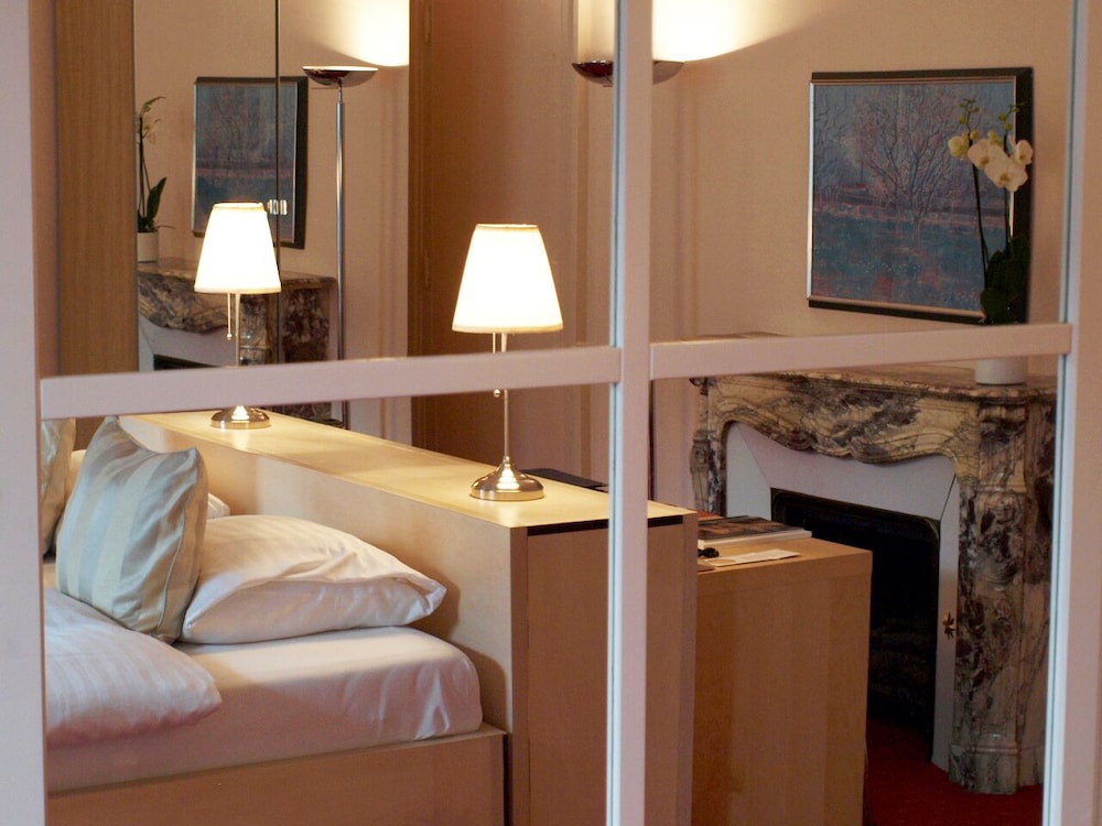 

Roma - Montreux - Villa Toscane