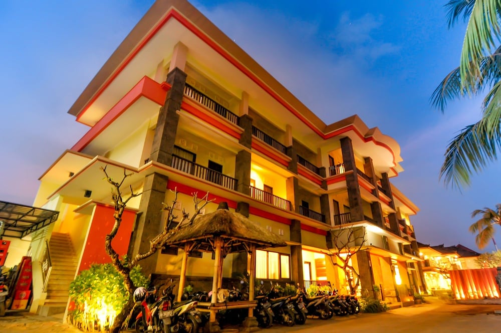 

Catania - Seminyak - Bali - Grand Sinar Indah