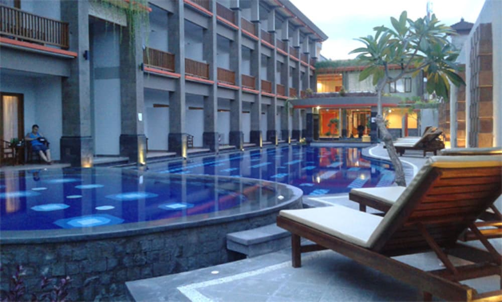

Bologna - Legian Beach - Grand Sinar Indah