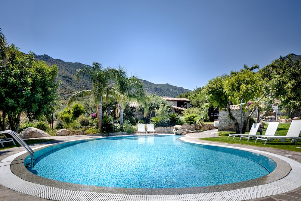 

Milano - Solanas, Cagliari - Cruccùris Resort - Adults Only