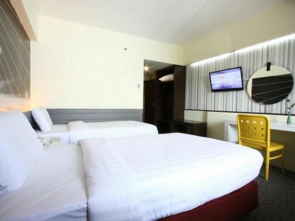 

Milano - Khao San - Royal Delight Hotel