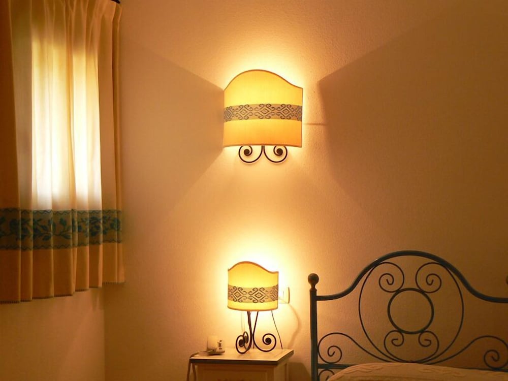 

Roma - Sant'Antonio di Gallura - Hotel Relais Valkarana