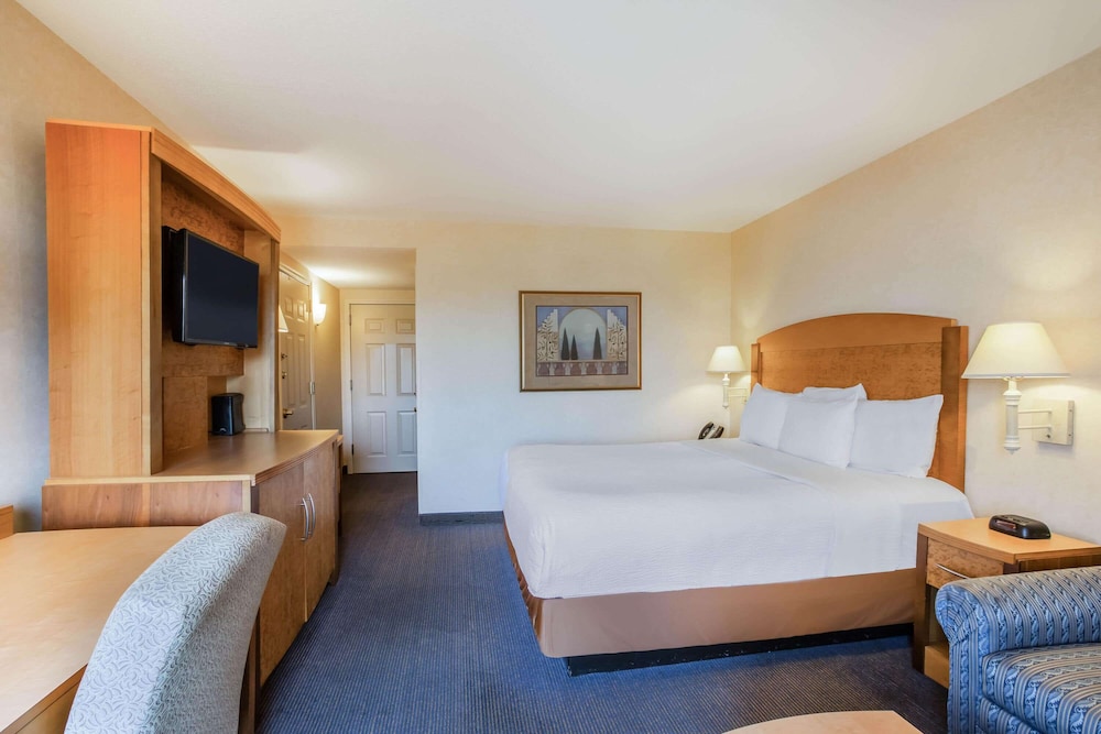 

Milano - Islandia - La Quinta By Wyndham Islip - Macarthur Airport