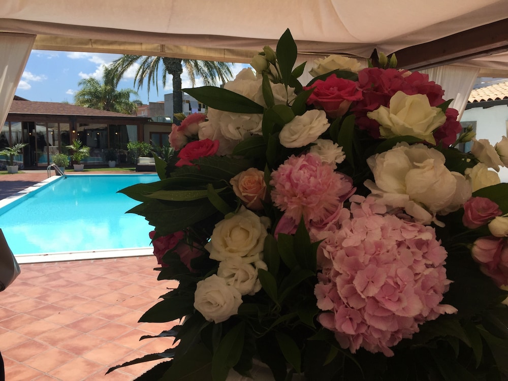 

Verona - Venetico - Hotel Redebora