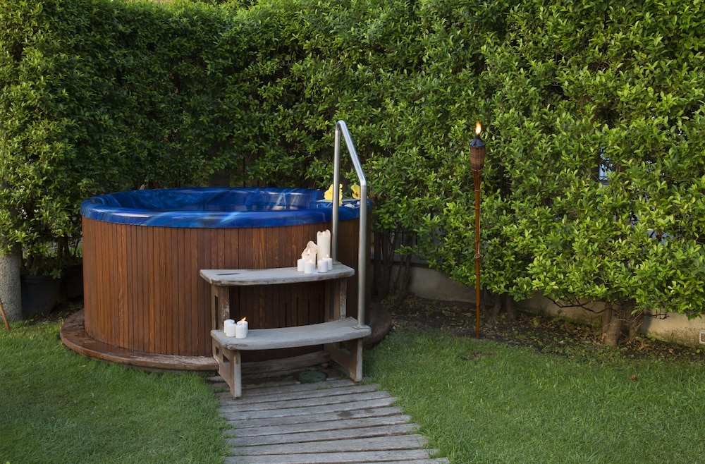 

Bologna - Villafranca Tirrena - Hotel Redebora