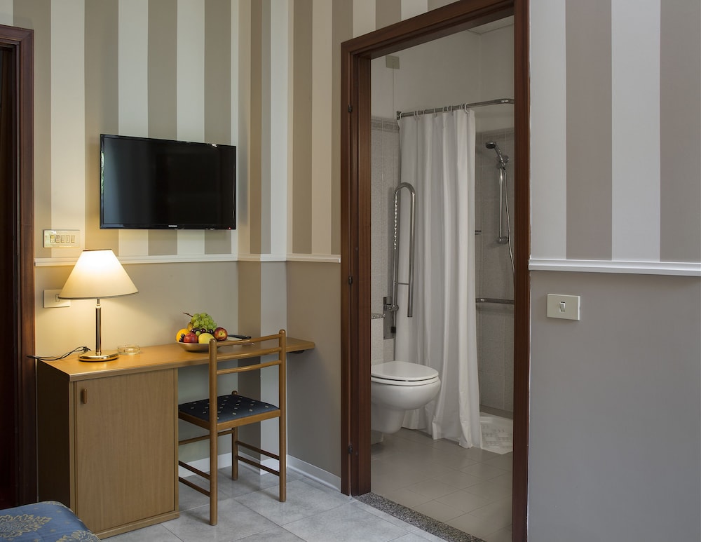 

Milano - Villafranca Tirrena - Hotel Redebora