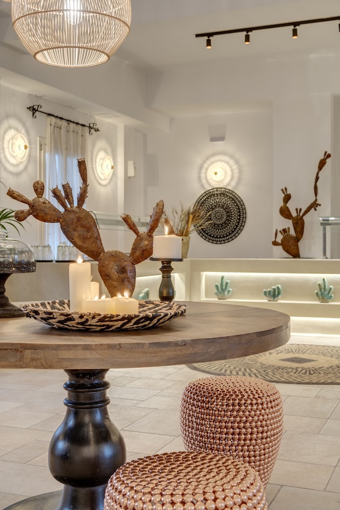 

Milano - Syros - Hotel Benois