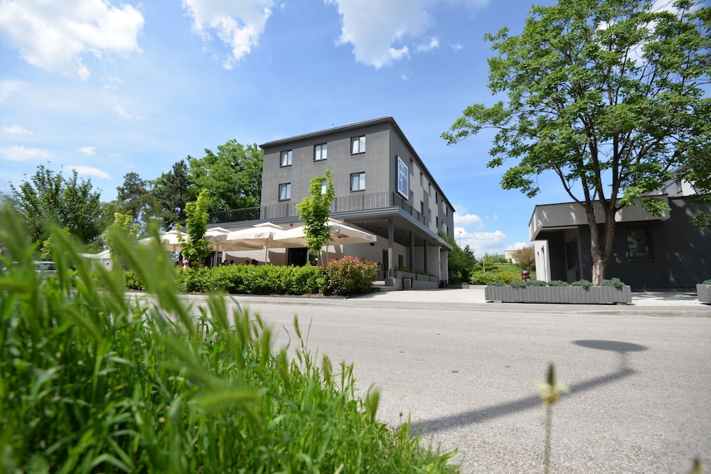 

Roma - Zagabria - The Loop Hotel