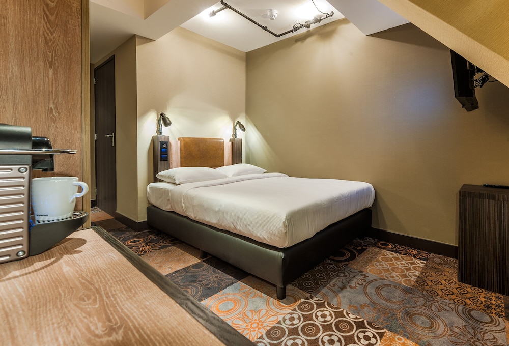

Roma - Schiphol - The Alfred Hotel