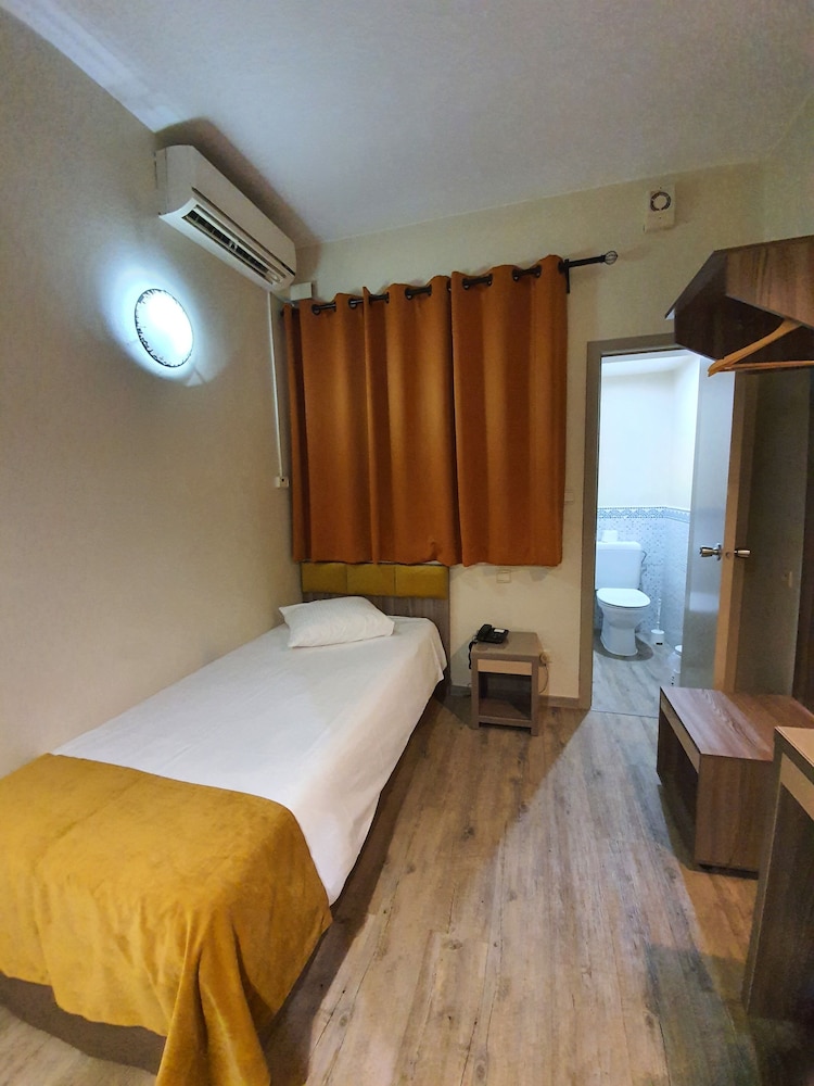 

Venezia - Bruxelles - Hotel Midi-Zuid