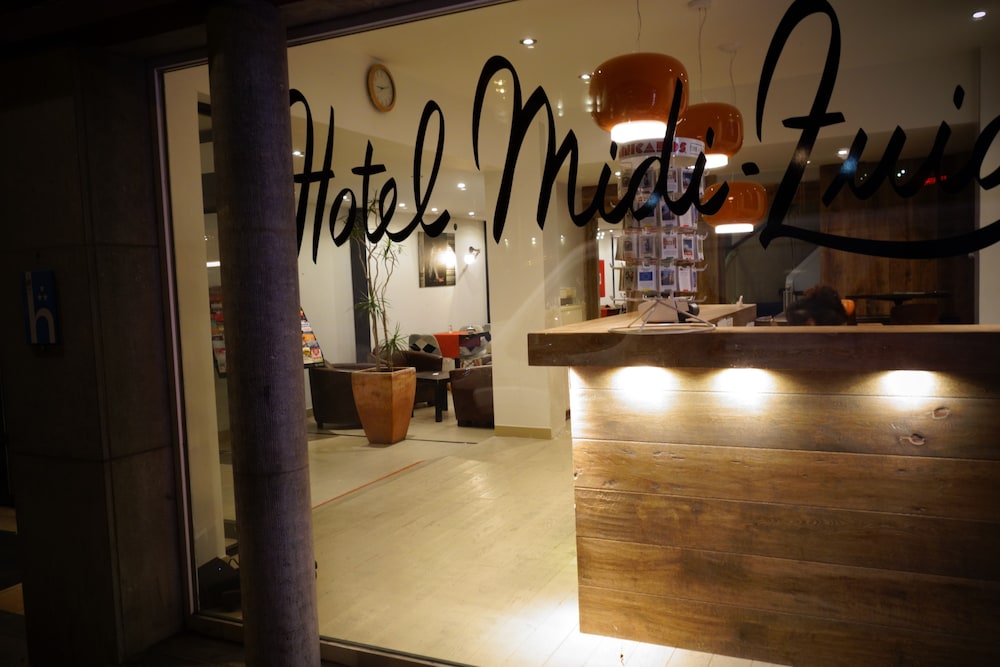 

Bari - Bruxelles - Hotel Midi-Zuid