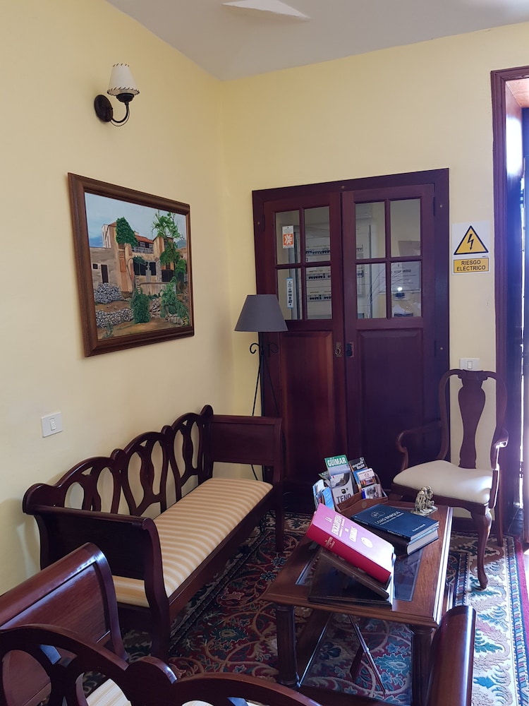 

Milano - Güimar - Hotel Rural La Raya 1866