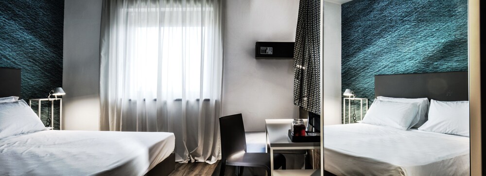 

Brindisi - Fregene - Best Western Hotel Corsi