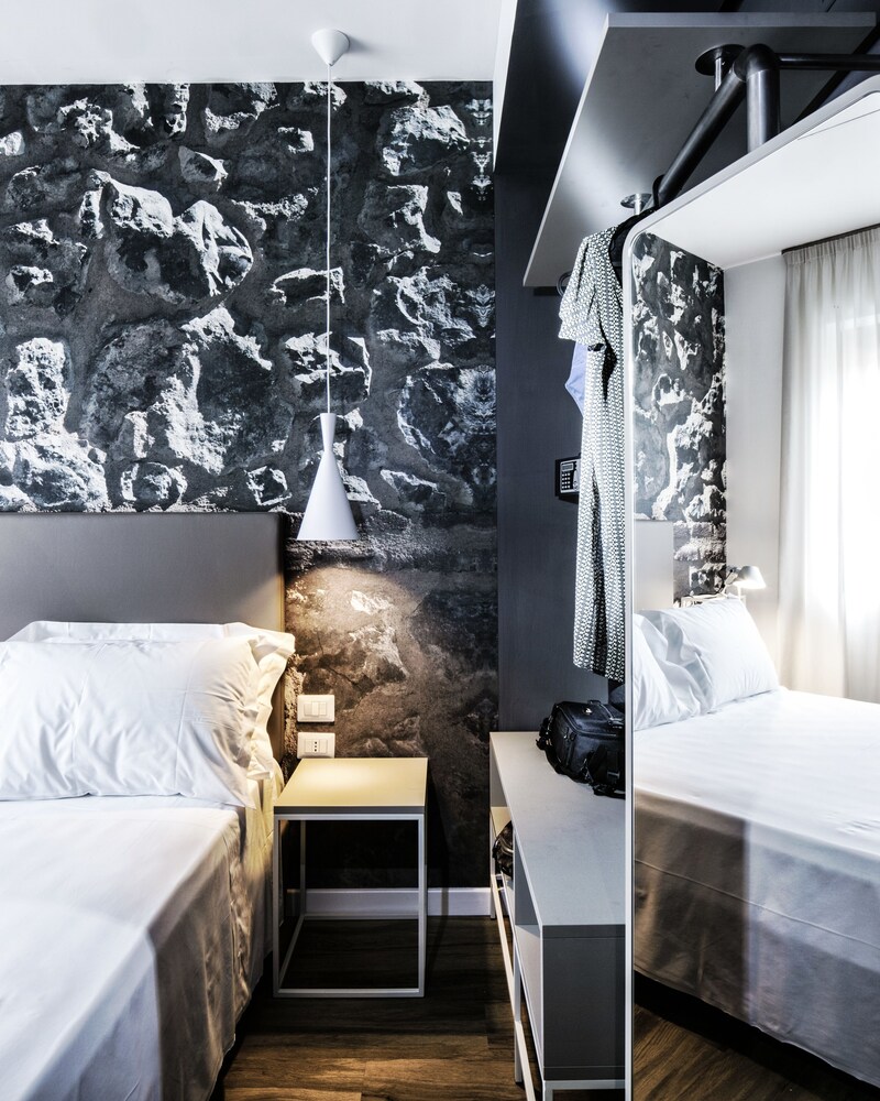 

Palermo - Fregene - Best Western Hotel Corsi