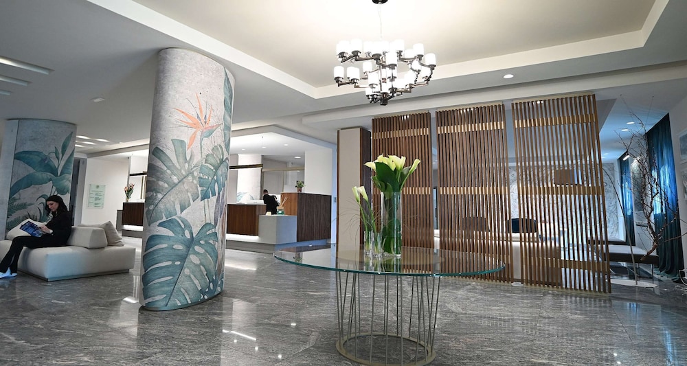 

Napoli - Lucca - Best Western Grand Hotel Guinigi