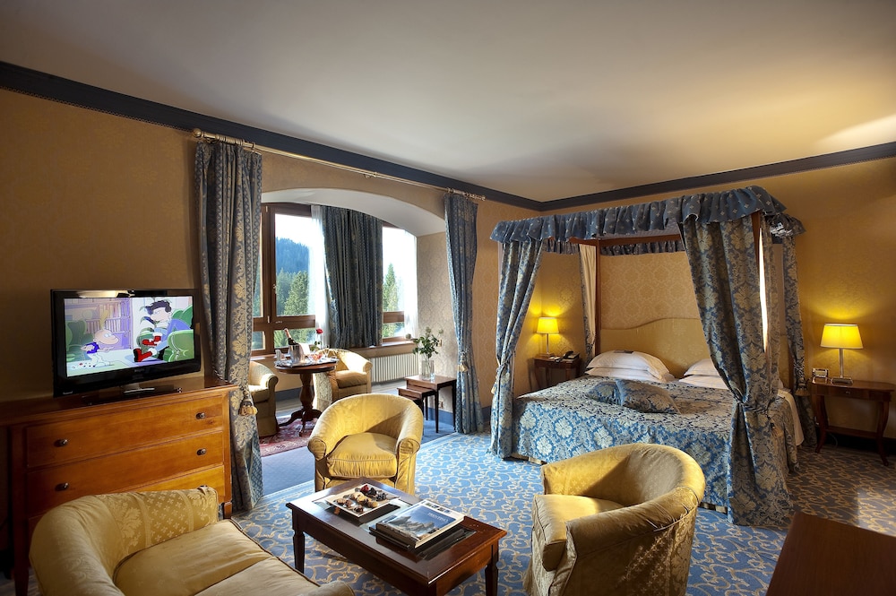 

Roma - Val di Sole - TH Madonna di Campiglio | Golf Hotel