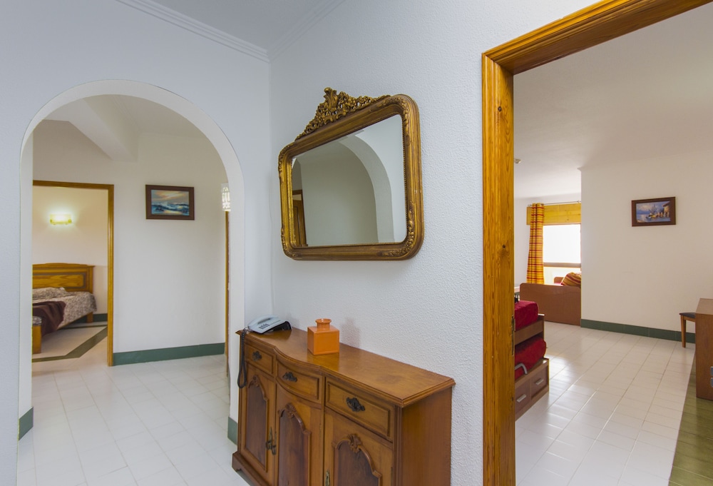 

Verona - Olhos de Agua - Choromar Apartments