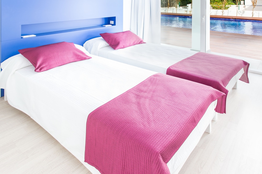 

Venezia - Playa d'en Bossa, Ibiza - Ebano Hotel Apartments & Spa