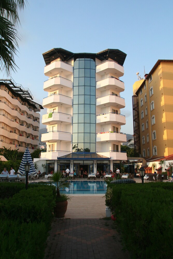 

Bologna - Konaklı - Elysee Beach Hotel
