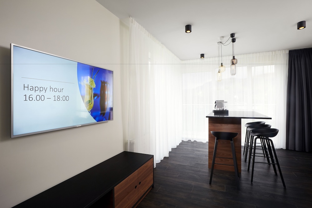 

Milano - Hveragerði - Hotel Örk
