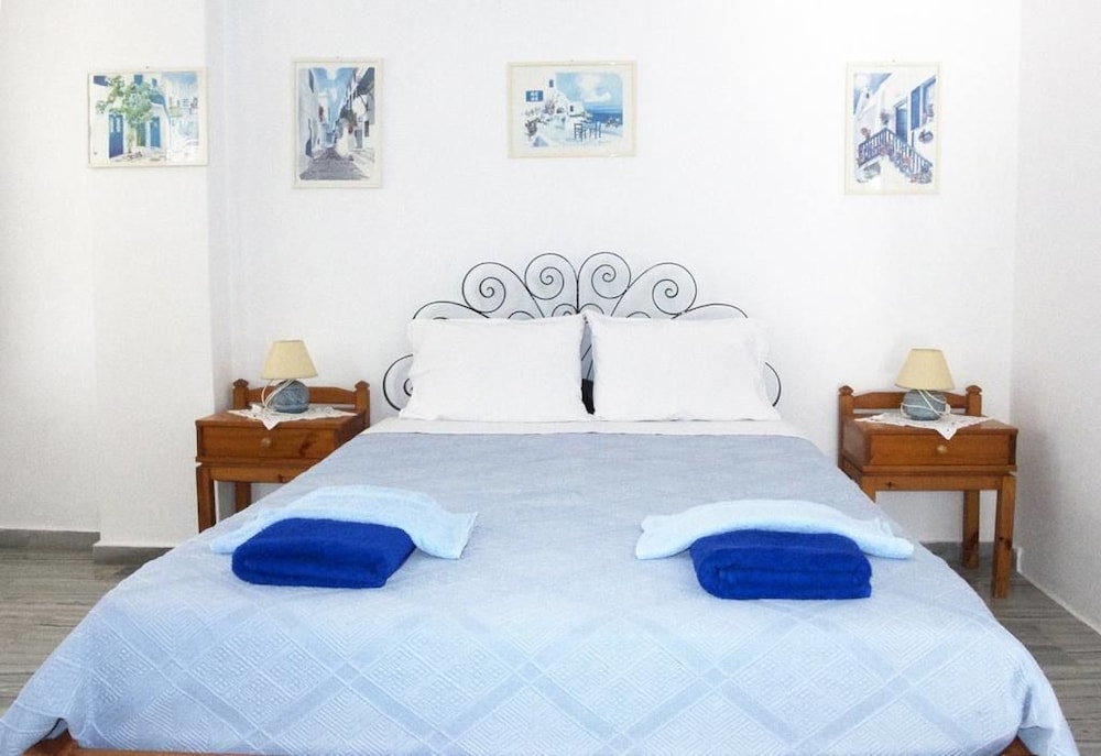 

Milano - Paros, Isole Greche - Bungalows Marina