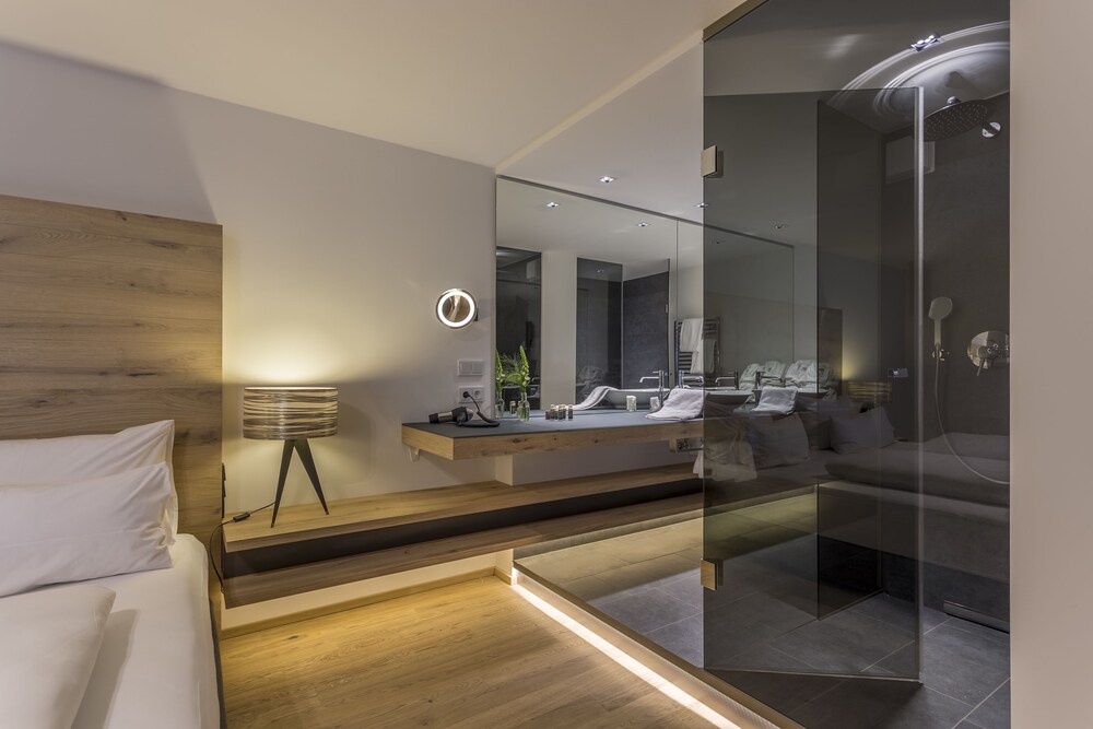 

Milano - Garmisch-Partenkirchen - Das Graseck - mountain hideaway & health care