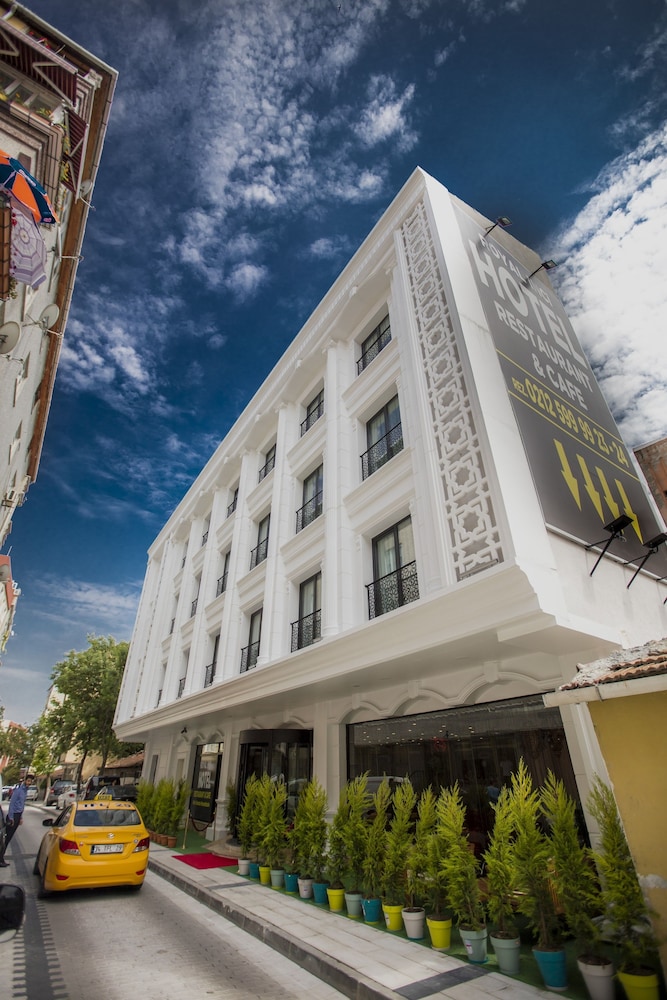 

Milano - Istanbul - Royal İnci Hotel