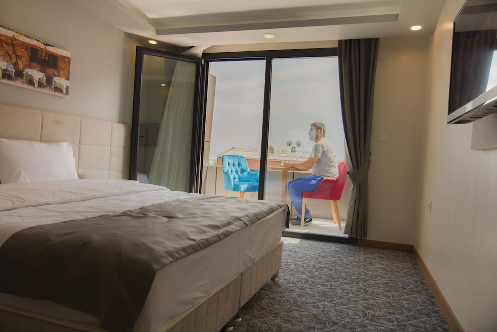 

Torino - Istanbul - Royal İnci Hotel