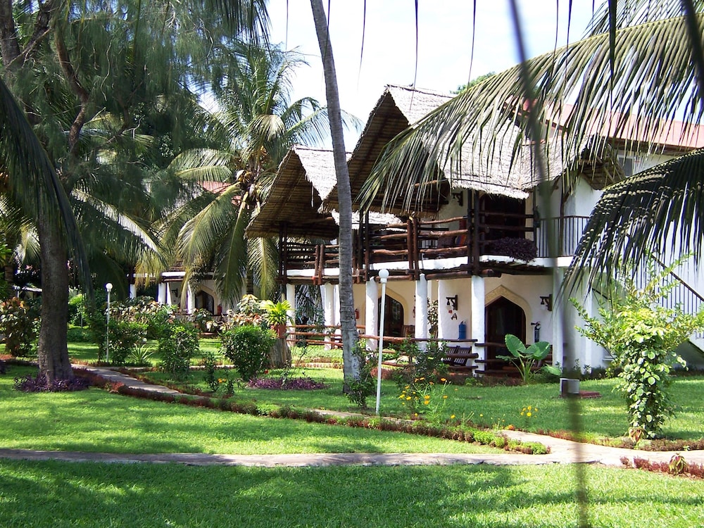 

Roma - Mbweni - Zanzibar Beach Resort