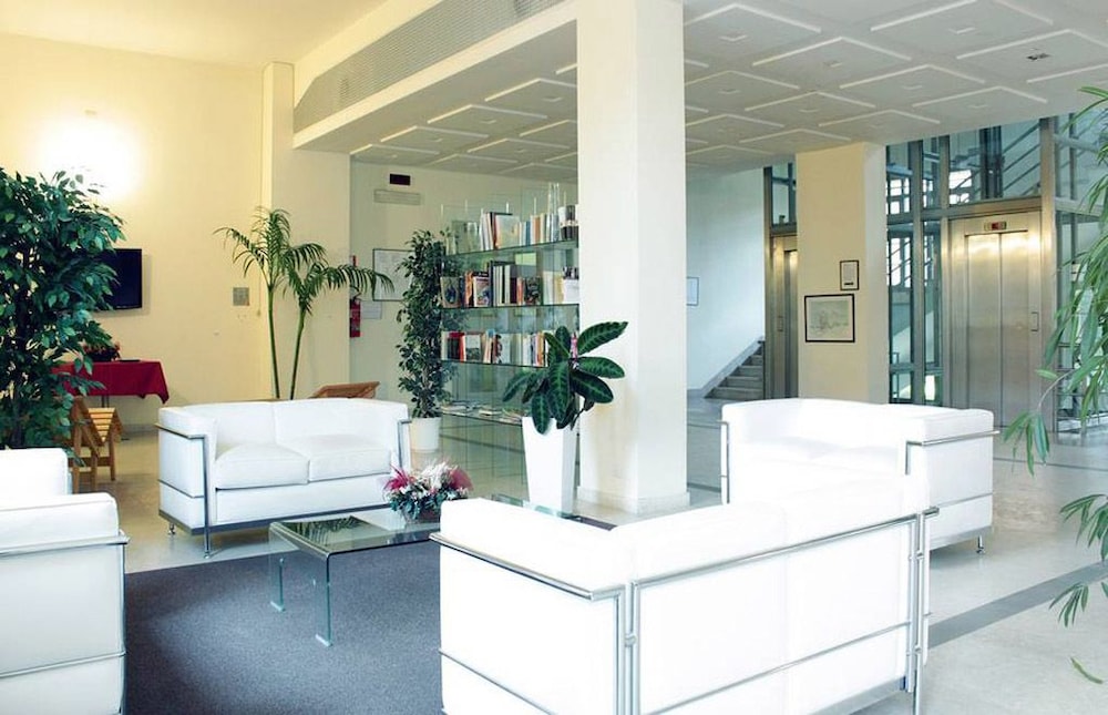 

Milano - Marina di Ravenna - Residence Villa Marina