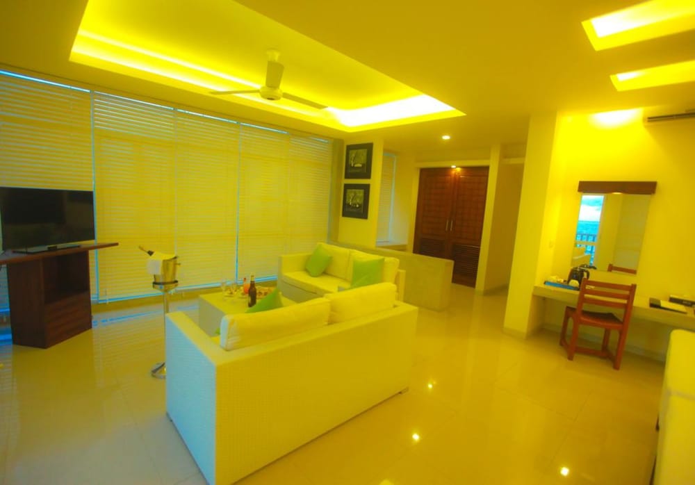 

Venezia - Negombo - Beacon Beach Hotel