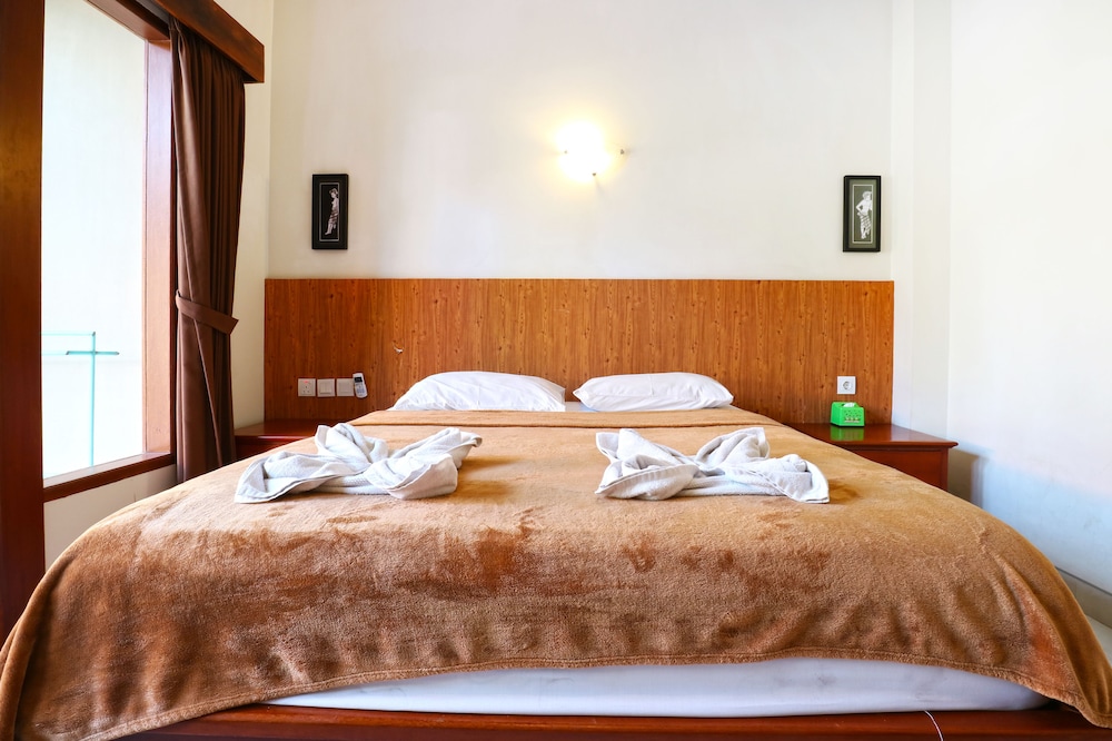 

Milano - Seminyak - Bali - Gora Beach Inn