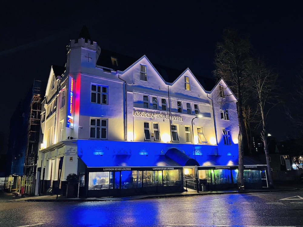 

Genova - Harrow on the Hill - London Star Hotel