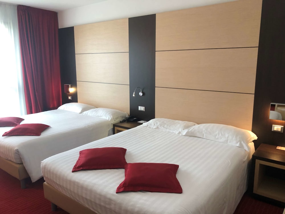 

Catania - Padova - Best Western Plus Hotel Galileo Padova