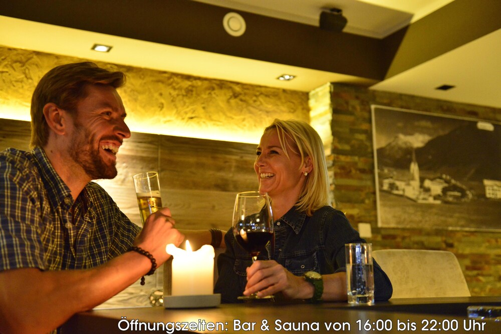 

Napoli - Saalbach - Fairhotel Hochfilzen B&B