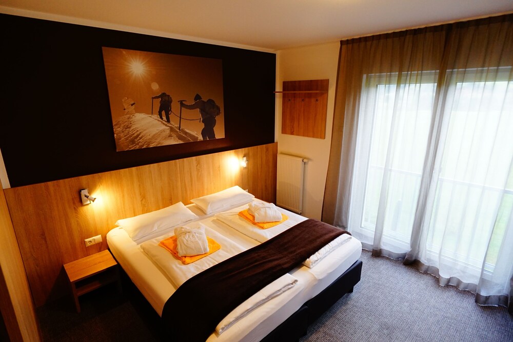 

Napoli - Saalbach - Fairhotel Hochfilzen B&B