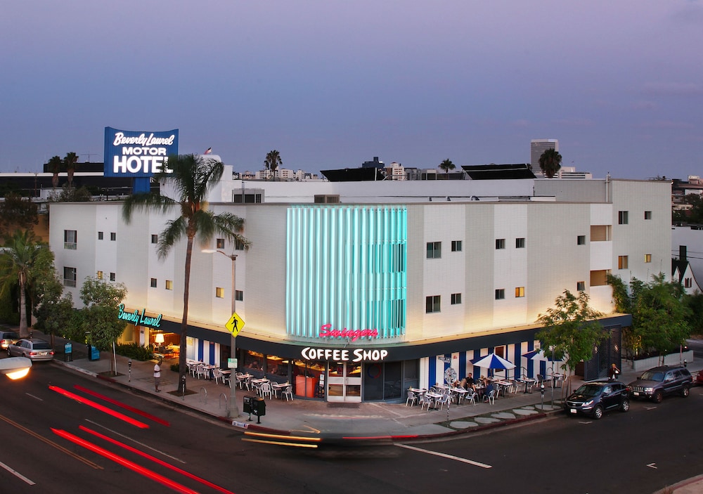 

Roma - Silver Lake (CA) - Beverly Laurel Hotel