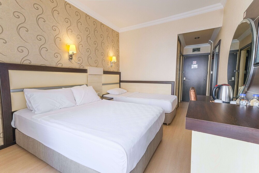 

Bologna - Alanya - Wien Star Hotel