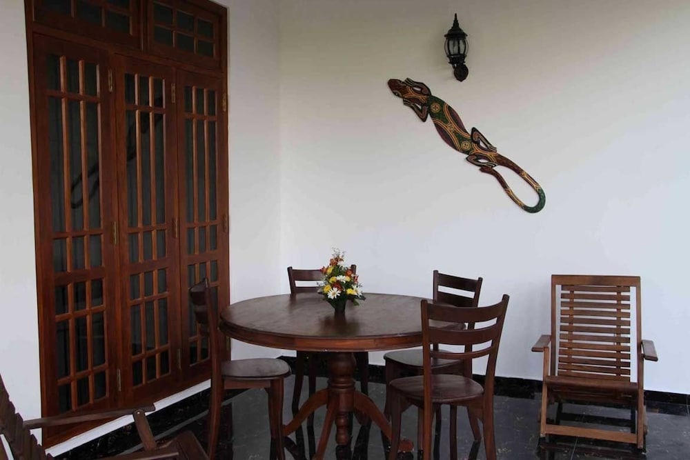 

Roma - Galle - Coral Palm Villa & Apartments
