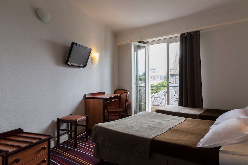 

Napoli - Lourdes - The Originals City, Hôtel Astoria Vatican, Lourdes