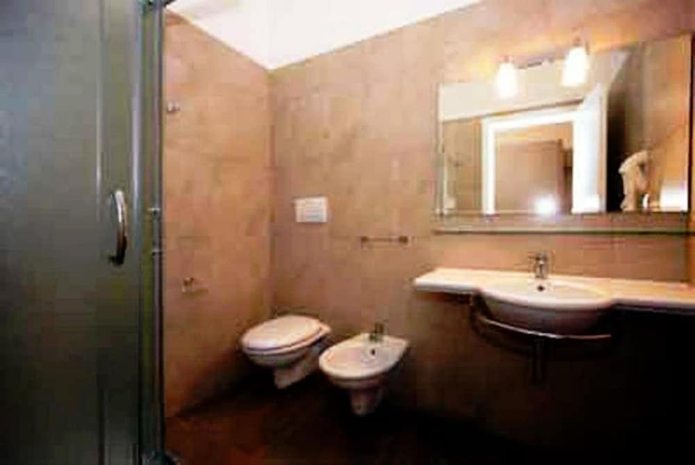 

Milano - Qualiano - Hotel Federico II